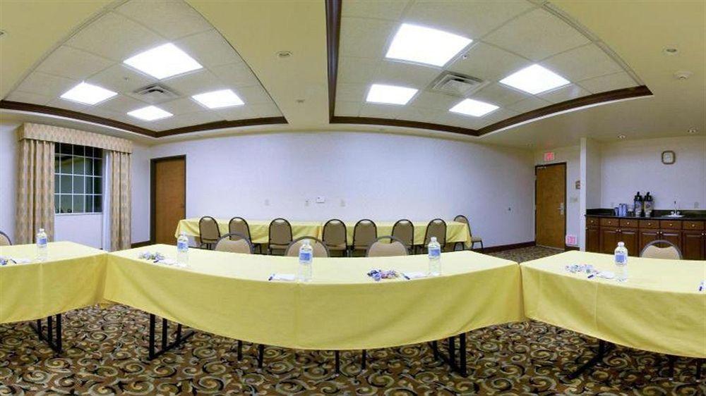 Holiday Inn Express Hotel & Suites Levelland By Ihg Eksteriør billede
